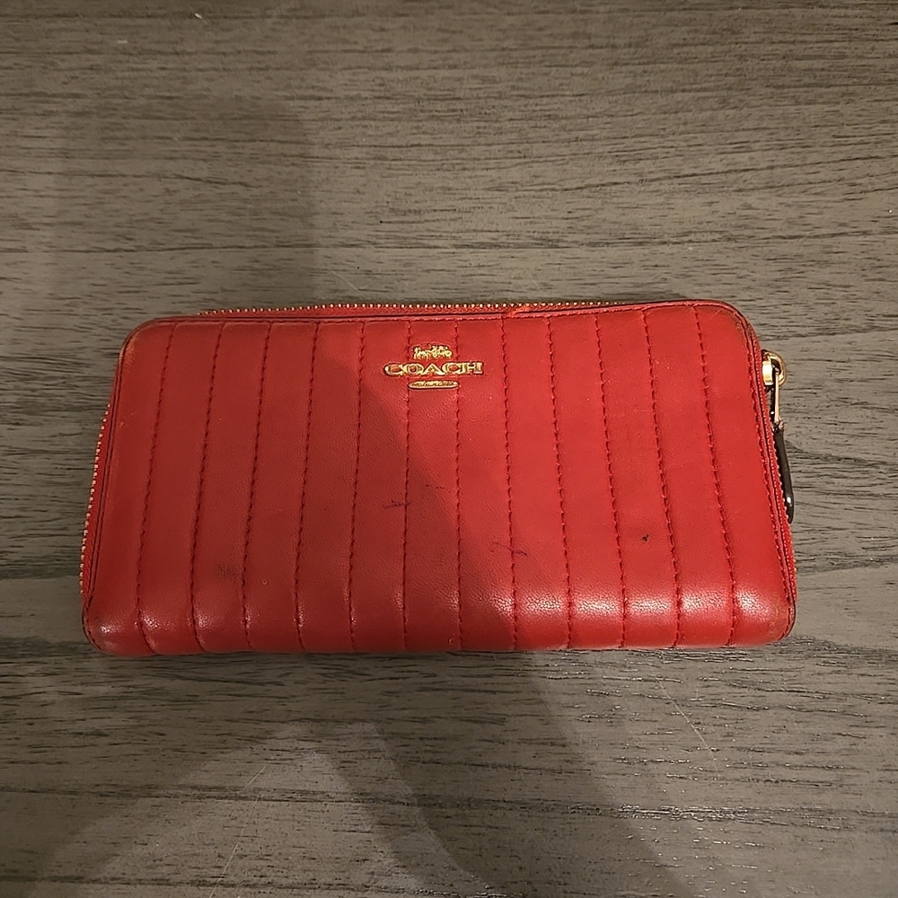 Coach 2855 Linear Quilting Accordion Zip Wallet Red